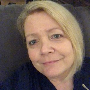 Meet your Posher, Catherine